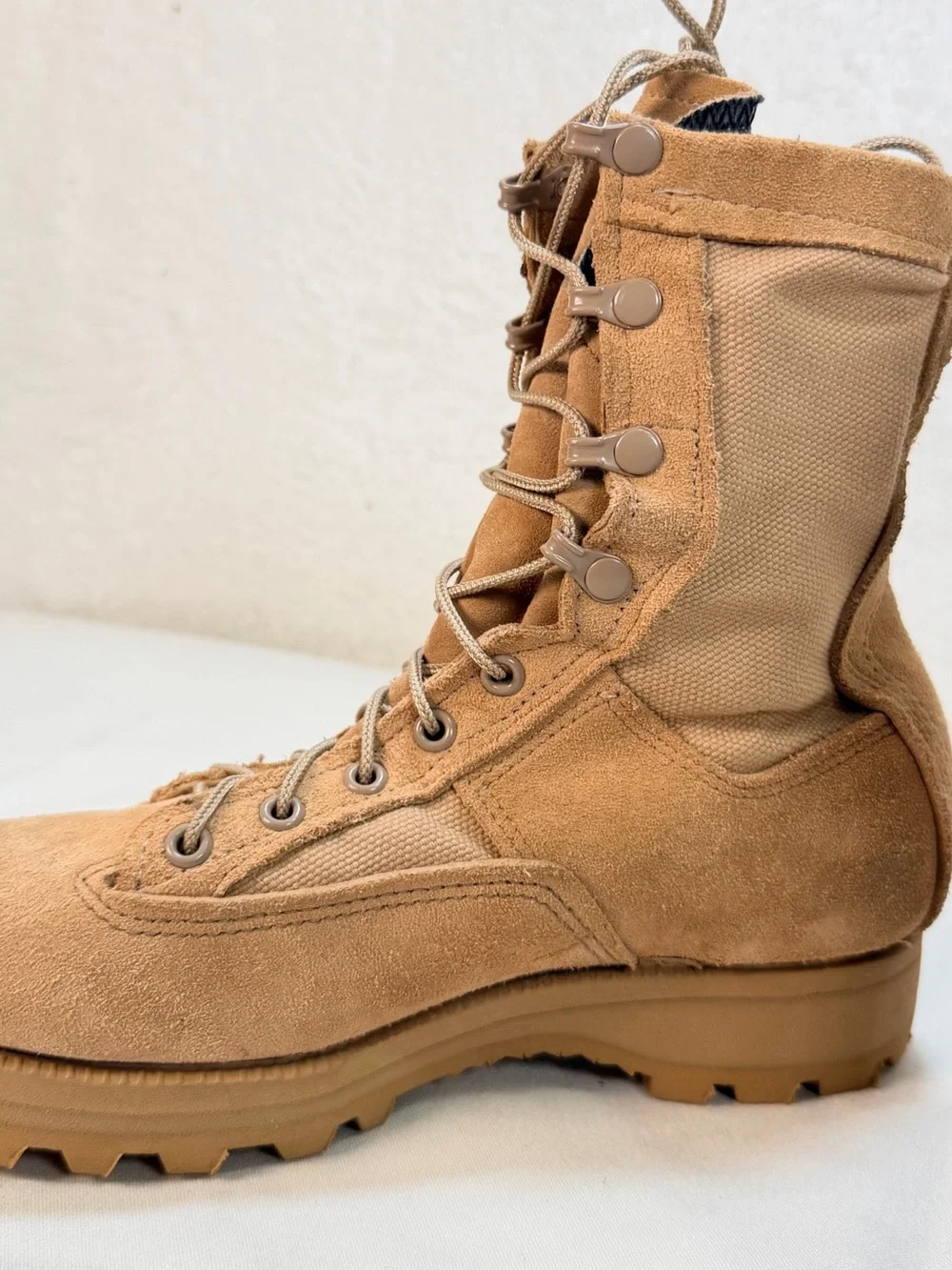 Belleville Gore-Tex 9.5 W Tan Flight Combat Military Tactical Boots waterproof